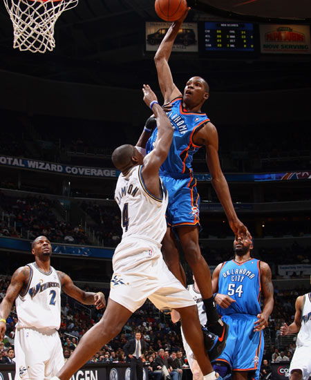 意媒：尤文加入弗罗霍尔特争夺战，与波尔图的良好关系是优势（意媒：尤文参与弗罗霍尔特竞逐，凭借与波尔图的良好关系占优）