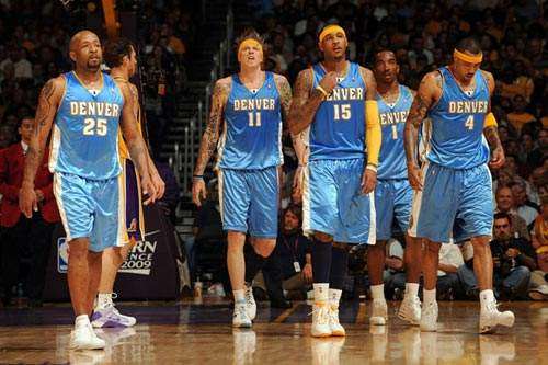 塔图姆恢复对抗训练，全队合练在即（塔图姆回归对抗训练，全队合练临近）